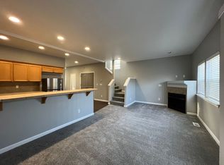 621-639 SE 162nd Ave #635, Portland, OR 97233