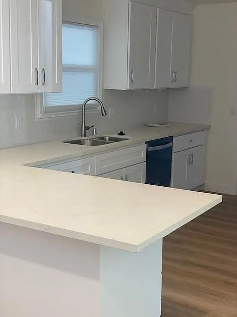 2 bed, 1355 sqft, $3,800 — Photo 3
