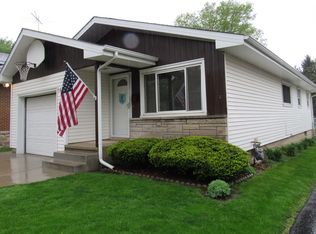 1417 N Prairie Ave, Joliet, IL 60435