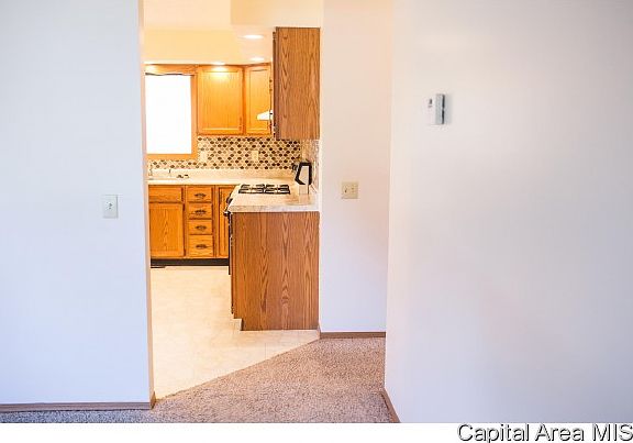 5th image of 90 Teal Dr