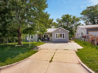 1842 S Glenn St, Wichita, KS 67213