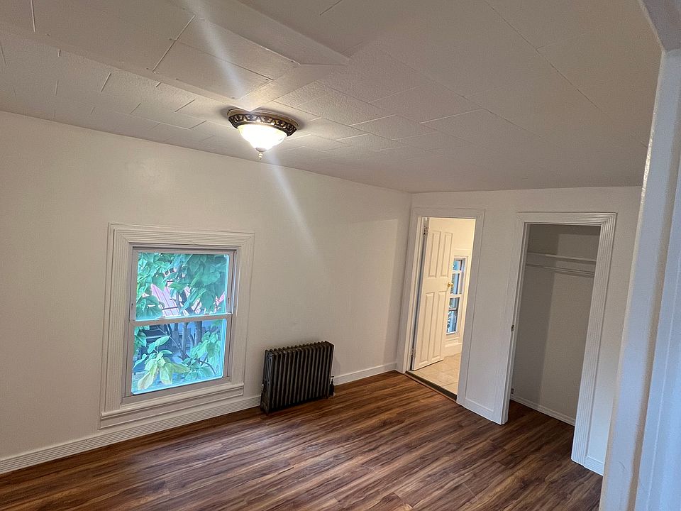 2nd image of 40 Taylor St #1