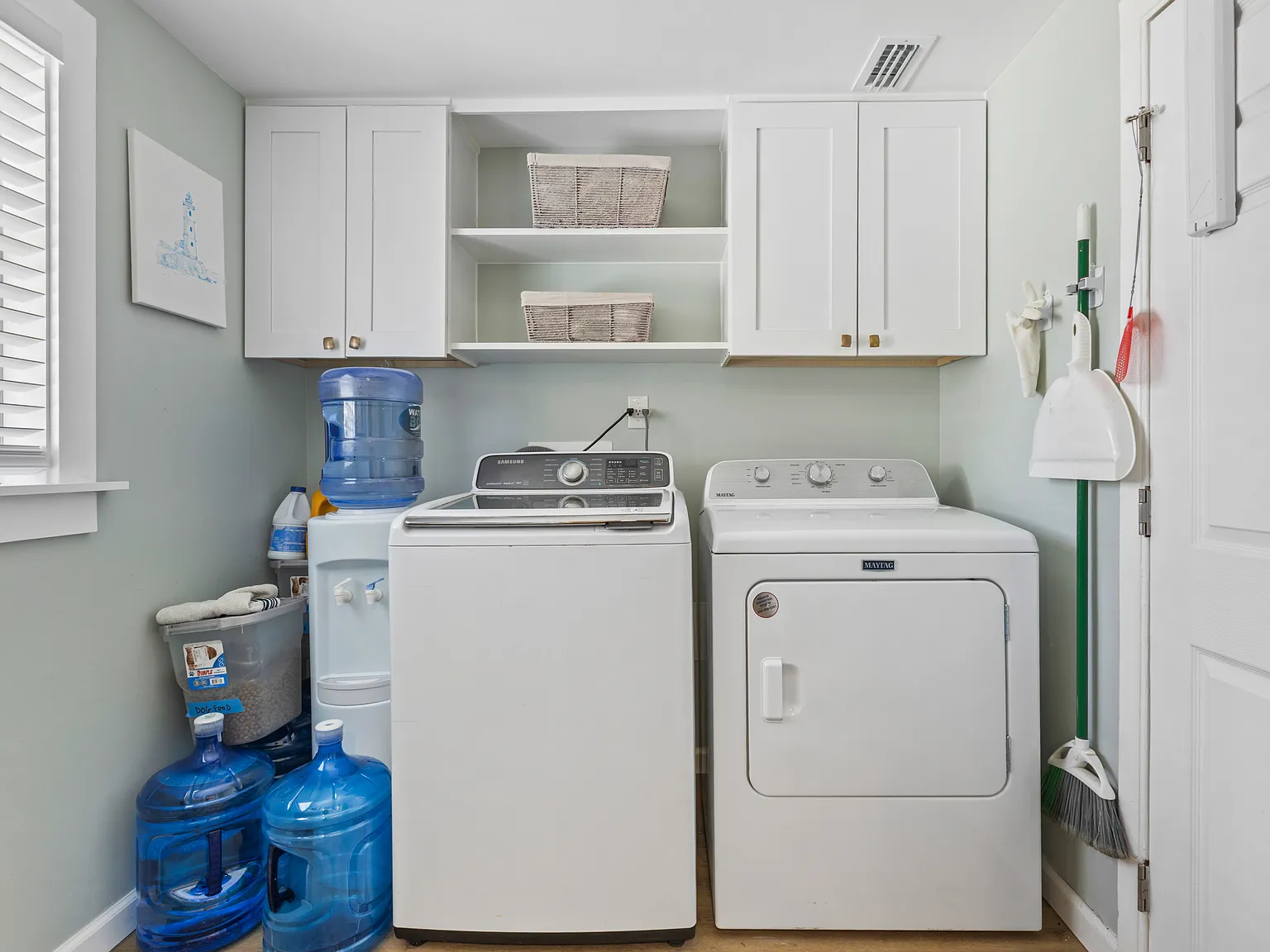 3 bed, 1642 sqft, $5,500 — Photo 2