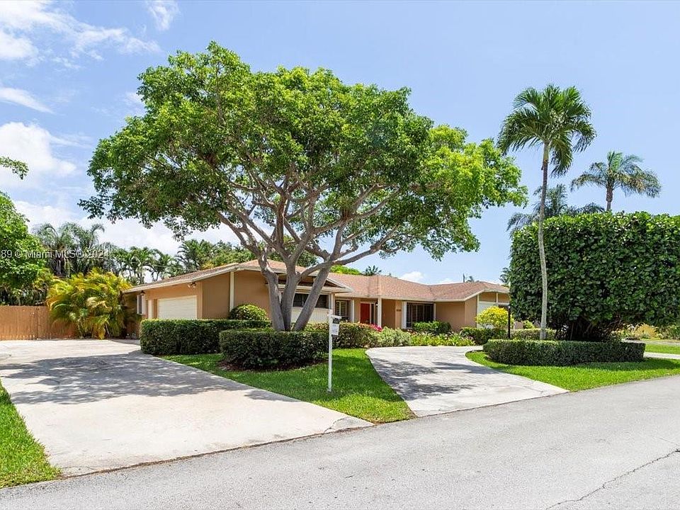 1st image of 8395 SW 158th St