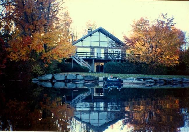 1st image of 8 Cedar Ln