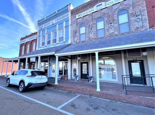 300 Broadway St APT B, Martin, TN 38237