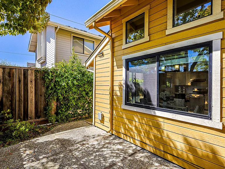 1207 Smith Ave — Photo 35