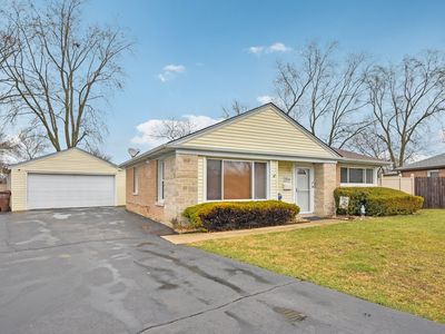 354 Marquette St, Park Forest, IL, 60466