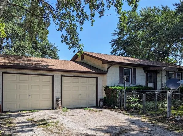 30057 E Ee Hwy, Harwood, MO 64750