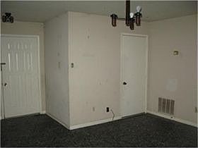Entry / Dining Room