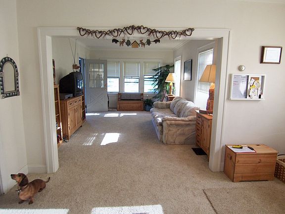 Move in ready with new carpeting!