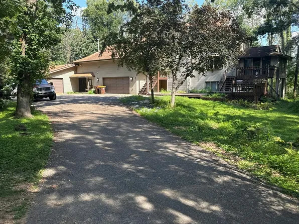 8696 Oak Hill Cir, Prior Lake, MN 55372