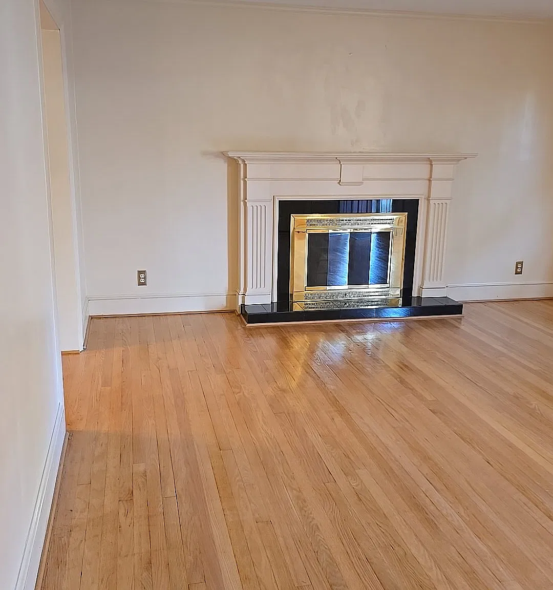 3 bed, 1966 sqft, $2,000 — Photo 3