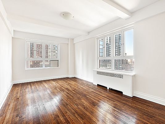4th image of 240 Central Park S APT 23B