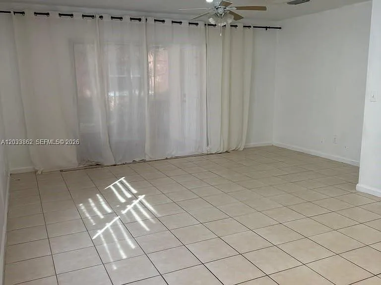 4243 NW 68th Way — Photo 4