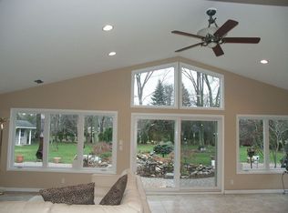 2765 Hylane Dr, Troy, MI 48098