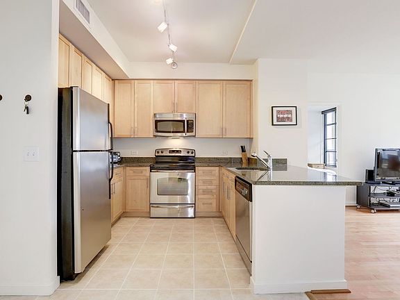 2nd image of 437 New York Ave NW APT 510