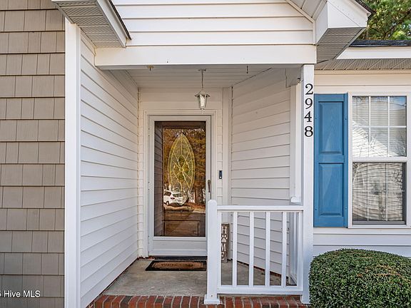 3rd image of 2948 Flintridge Drive