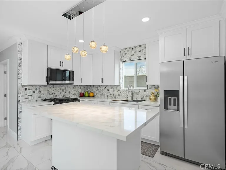 12943 Bess Ave — Photo 10