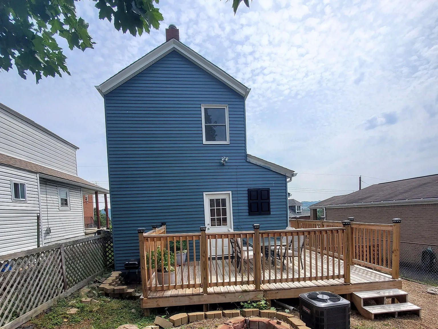 2 bed, 928 sqft, $1,595 — Photo 2