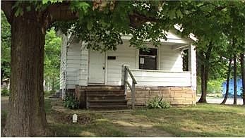 1st image of 2215 N Park Ave