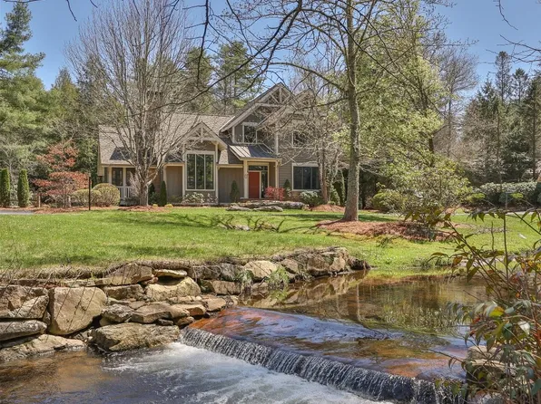 96 Village Walk #5, Highlands, NC 28741