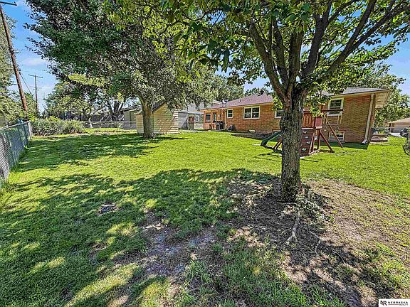 4th image of 301 Glenhaven Dr