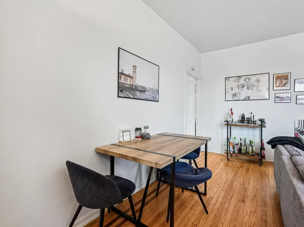 851 Blvd East image 11 of 42