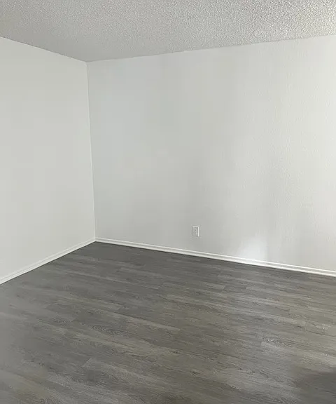 Stone Creek Apartments — Photo 20