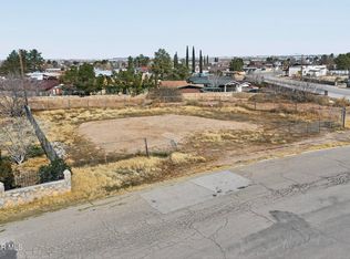 9961 Moses Dr, El Paso, TX 79927