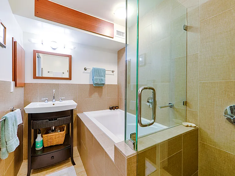 2979 Kalakaua Ave #205 — Photo 5