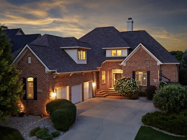 16402 Valhalla Dr, Noblesville, IN 46060