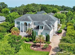 2909 Estates Dr, Virginia Beach, VA 23454
