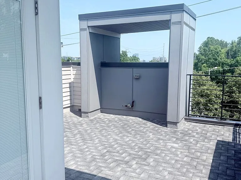 1117 Summit Ave — Photo 34
