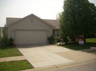 687 S Bosell Ct, Bloomington, IN 47403