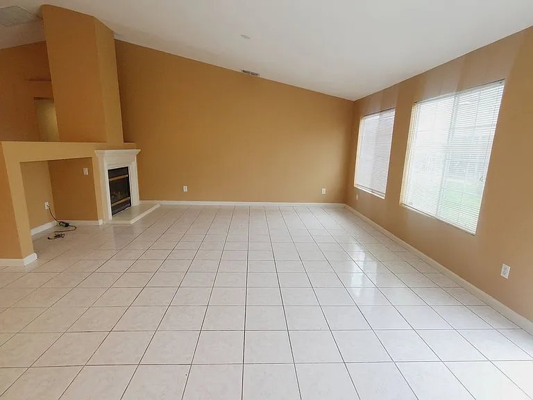 103 Bosk Ave — Photo 7