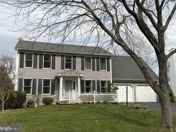 2357 Autumnwood Dr, State College, PA 16801