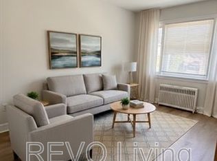 3 Water St #ST3, Saint Catharines, ON L2R4T6
