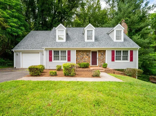 2213 Oriole Pl, Lynchburg, VA 24503