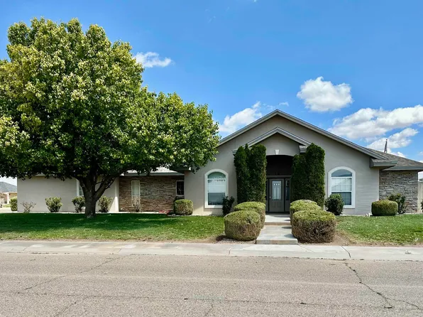 12 W Lake Ct, Dexter, NM 88230