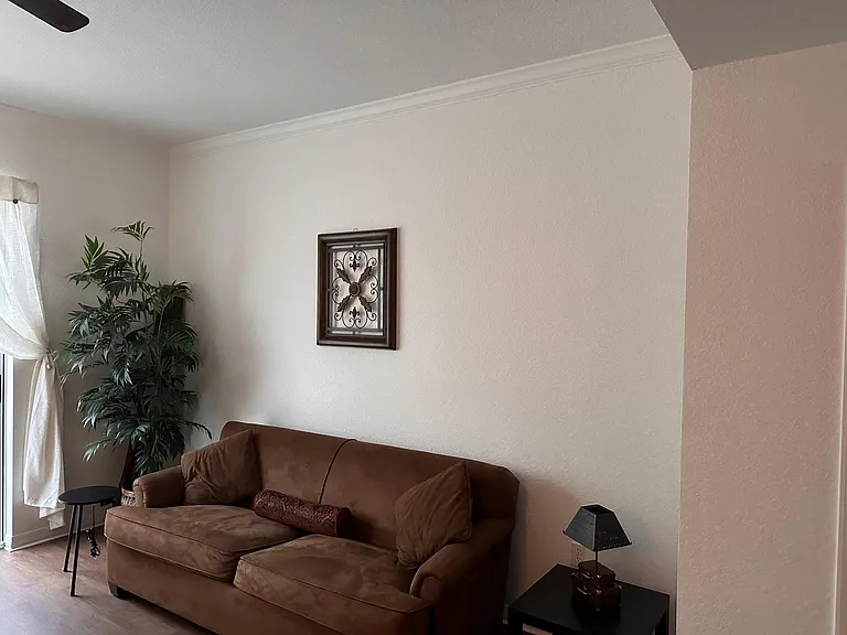 117 S Sherrill St — Photo 4