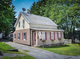 23 Summit St, Clinton, MA 01510