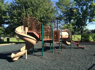 10 Desoto Dr #4104, Franklin Park, NJ 08823