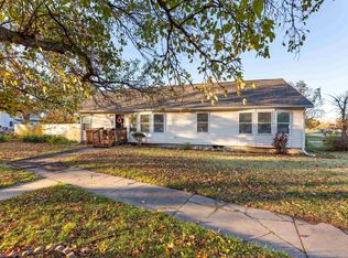 700 W 3rd St, Halstead, KS 67056