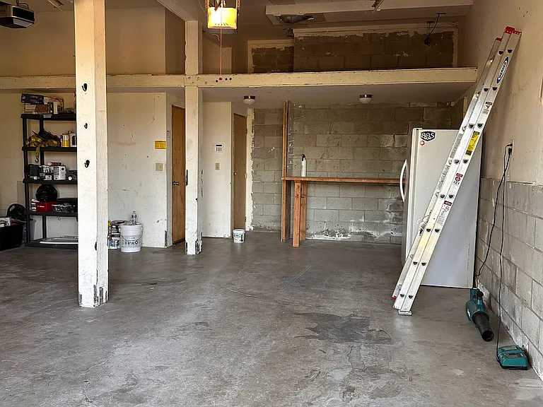 13825 Pathway Ave — Photo 14