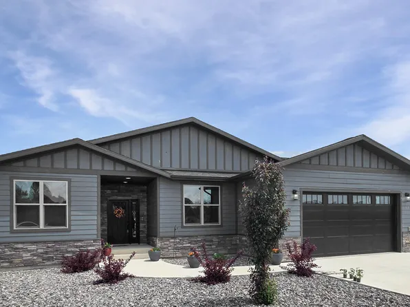 573 Riverstone Dr, Ranchester, WY 82839