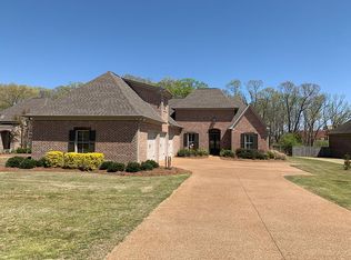 106 Pin Oak Dr, Oxford, MS 38655