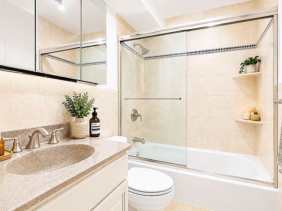 5th image of 209 E 56th St APT 2K
