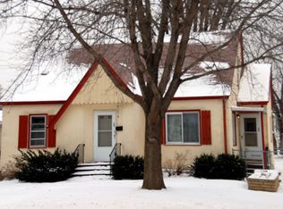 24 4th Ave NE, Osseo, MN 55369