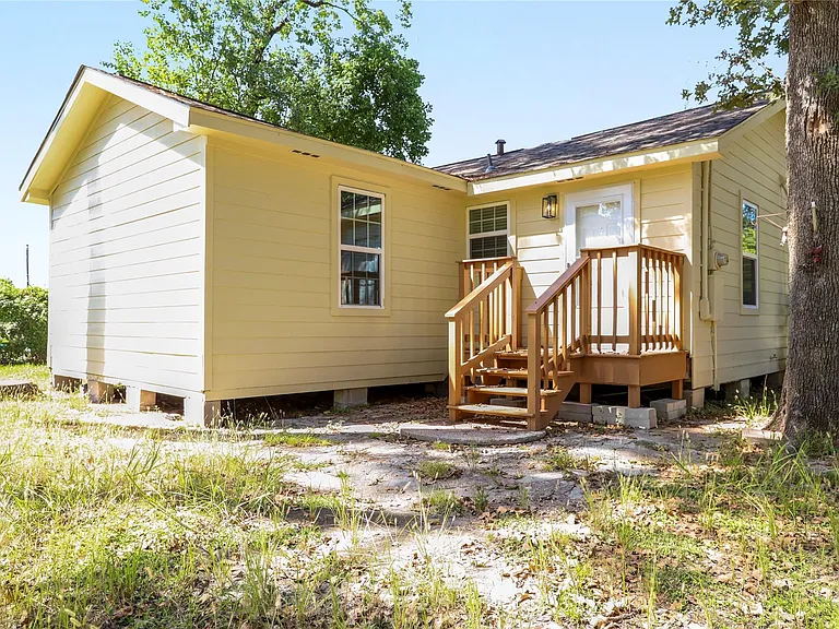 4606 Antha St — Photo 16